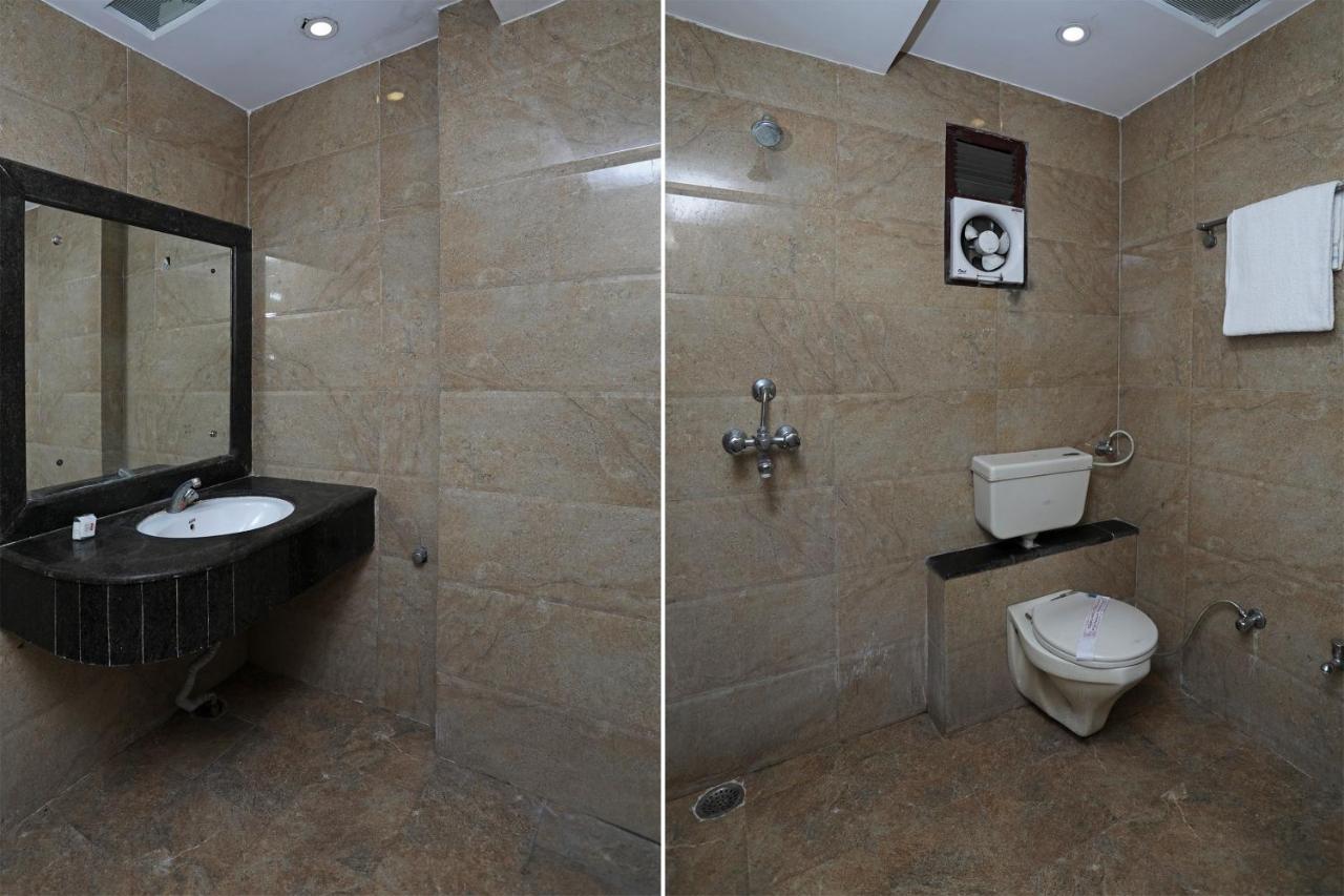 The Gagan Plaza Hotel カーンプル エクステリア 写真