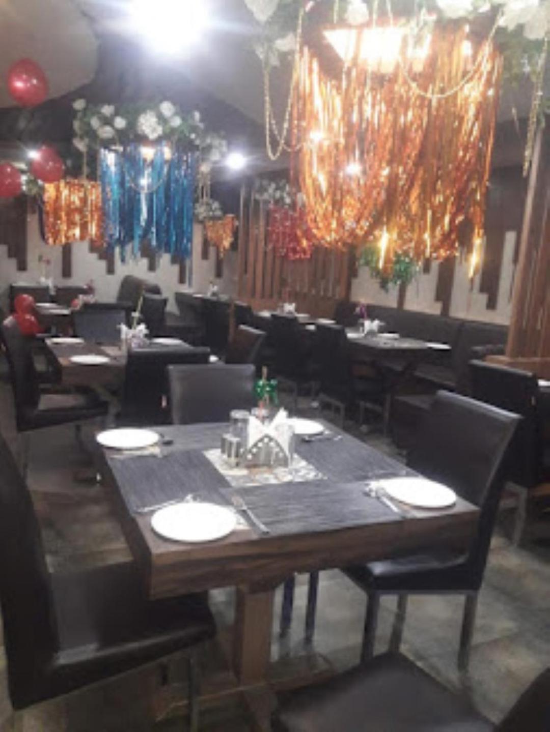 The Gagan Plaza Hotel カーンプル エクステリア 写真